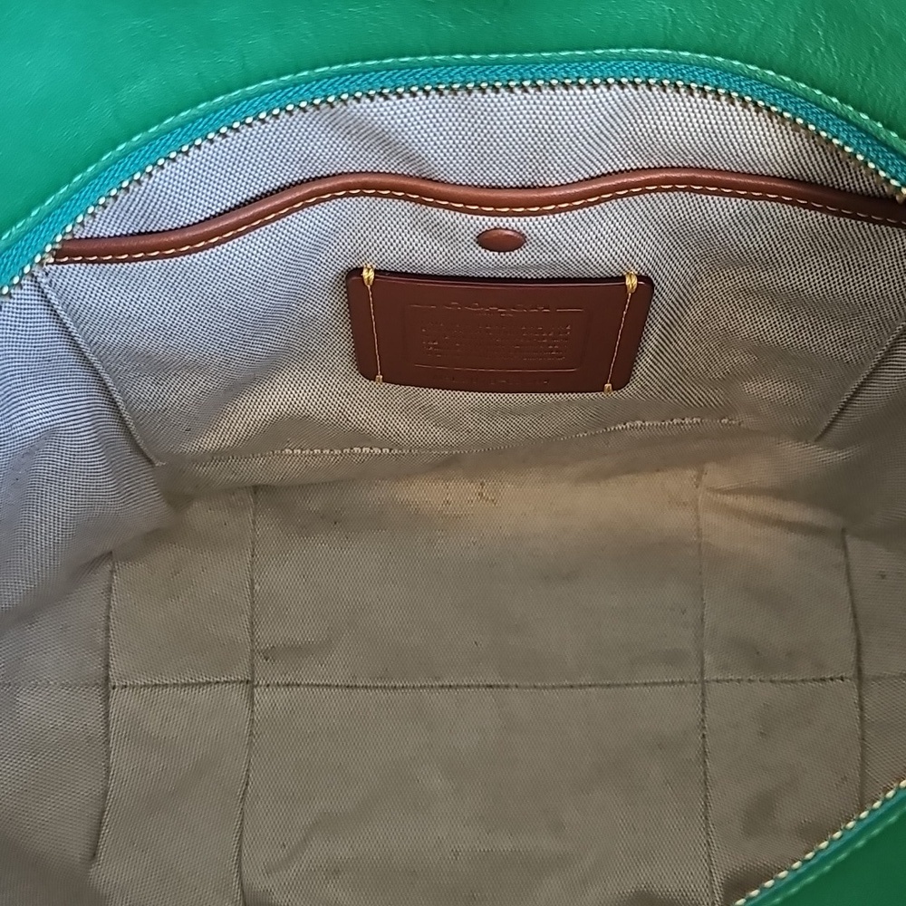 Coach 2020 Bea Tote In Colorblock Green And Gray Like New! - Picture 12 of 15